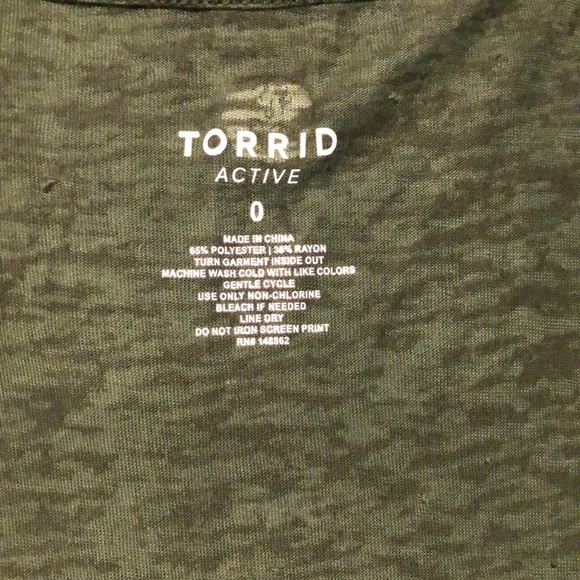 Torrid “Boss up” active top - Picture 4 of 9